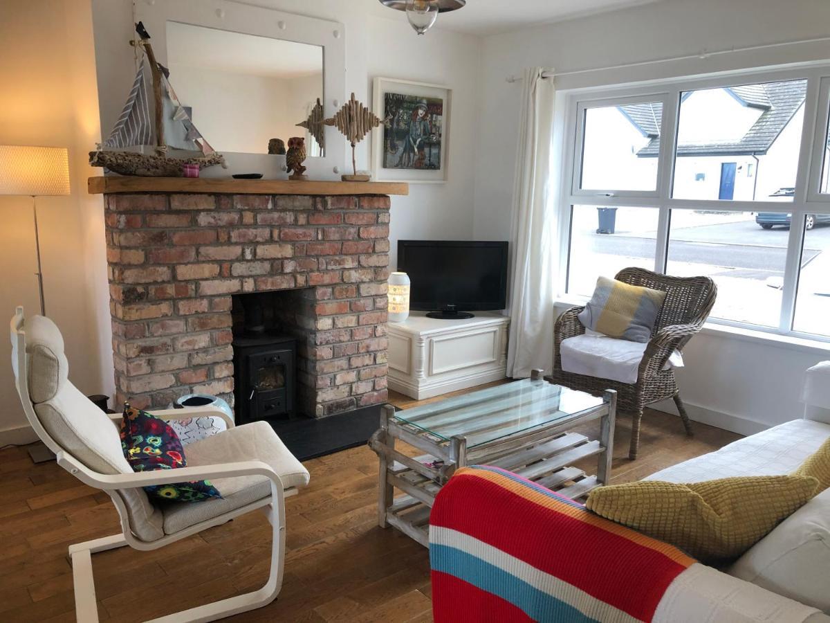 Nanny Willow'S Cottage Portballintrae Kültér fotó